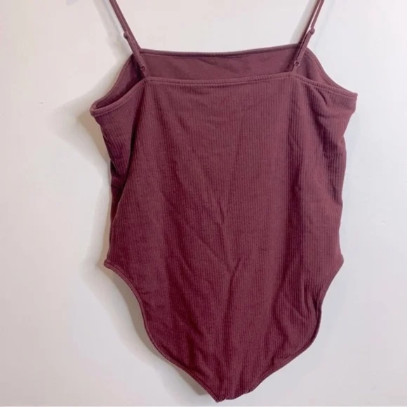 Old Navy Burgundy ribbed Bodysuit XL  like new. - Picture 7 of 7